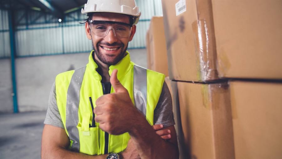 Opérateur en usine